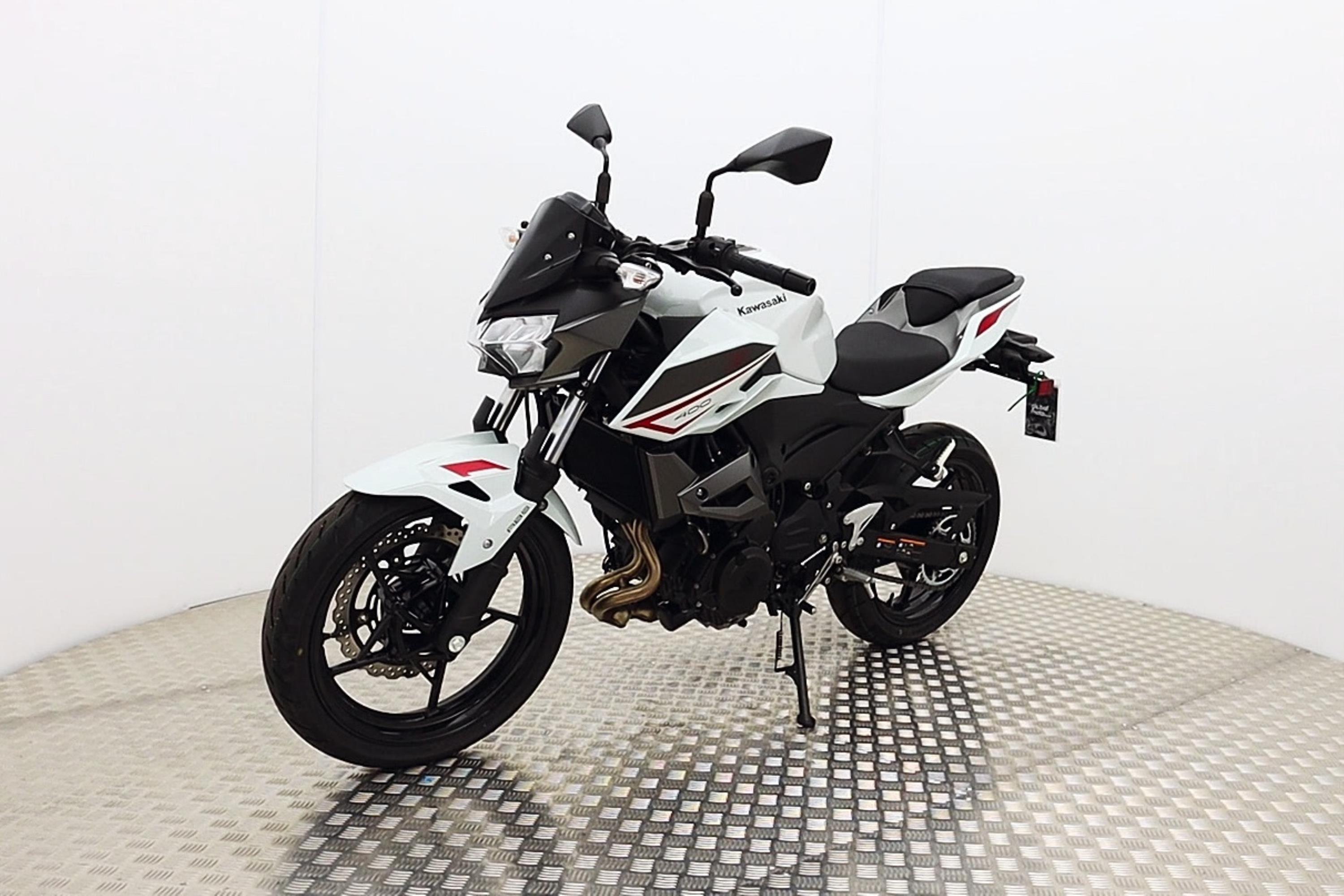 Z400 2022 shop